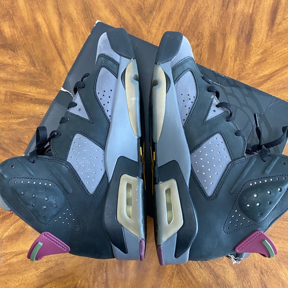 Jordan 6 Retro
Bordeaux - Picture 5 of 6